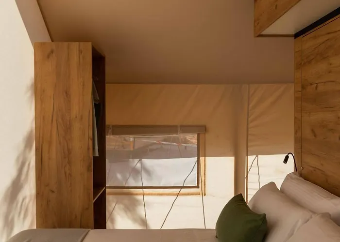 Alojamento de Turismo Selvagem Wecamp *