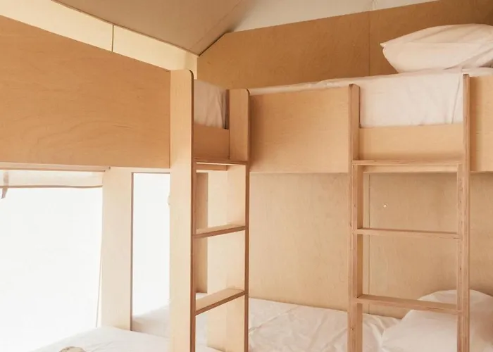 Wecamp אכסניה *